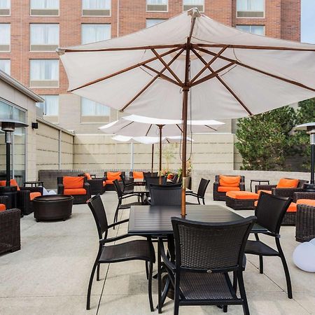 Fairview Park Hilton Garden Inn Cleveland Airport מראה חיצוני תמונה