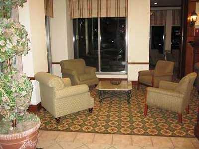 Fairview Park Hilton Garden Inn Cleveland Airport מראה חיצוני תמונה