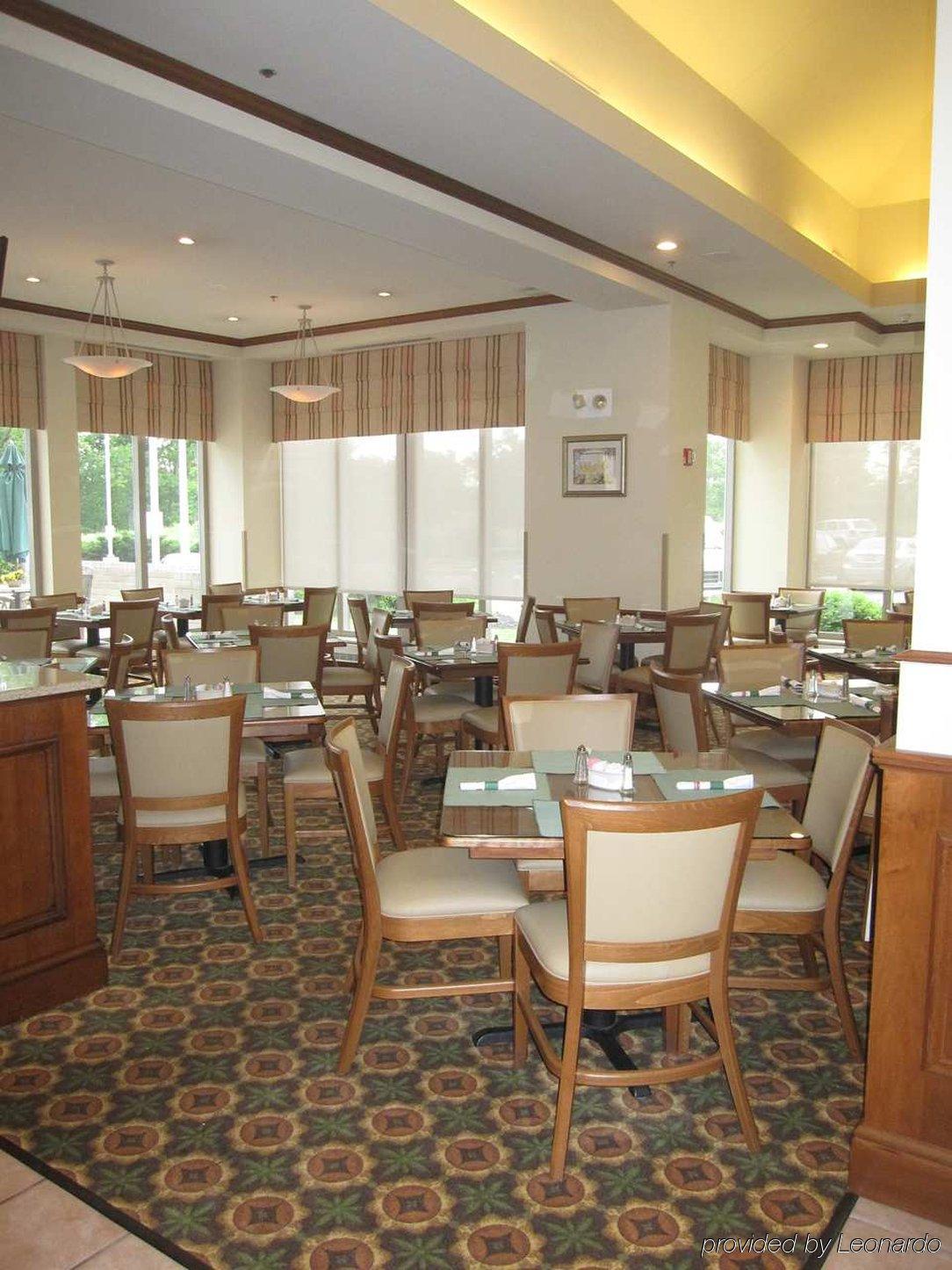 Fairview Park Hilton Garden Inn Cleveland Airport מסעדה תמונה