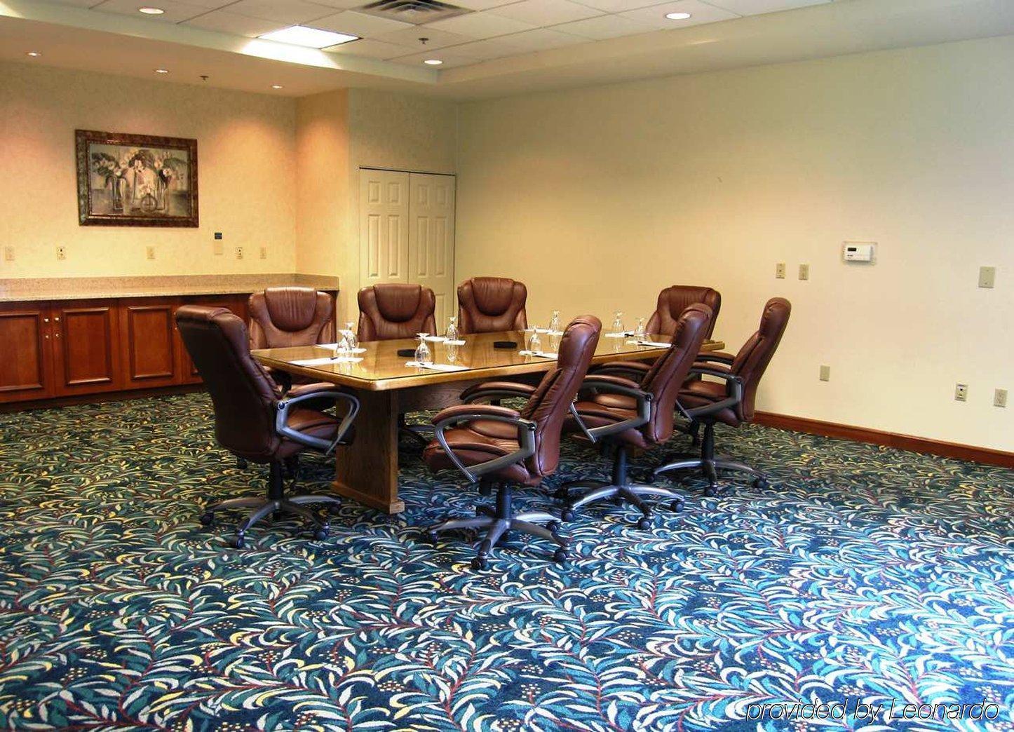 Fairview Park Hilton Garden Inn Cleveland Airport מתקנים תמונה
